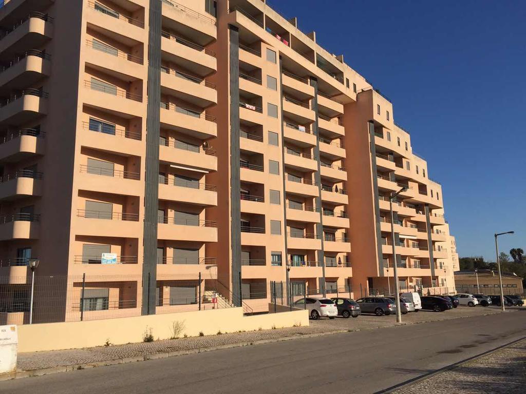 Apartamento Comunidades Lusiadas 波尔蒂芒 外观 照片